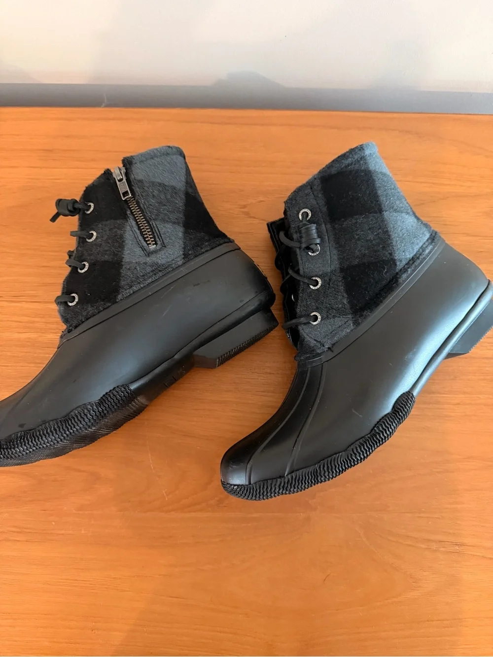 Sperry Women’s Black Waterproof Duck Boots